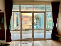 반시빌라이즈 리조트