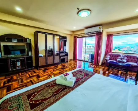 ยามาดายา อพาร์ทเม้นท์ โรงแรมในอำเภอ อุทัย