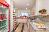 Hotel Express Canoas - breakfast