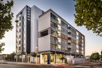 Quest Midland - Condos