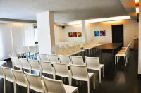 Hotel Sandalia