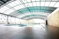 Karlita Hotel Tegal - piscine