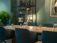 Aparthotel Birmingham Hotels near Shakespeare Express