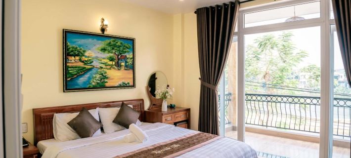 Orchid Riverside Villa Hotels in Hue