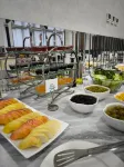 Saroy Gardens Hotel - فطور