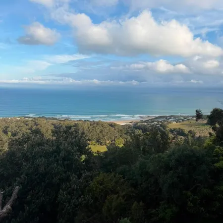 Chris's Beacon Point Restaurant & Villas