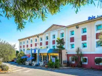 ibis budget Fréjus Saint-Raphaël Capitou A8 Hôtels à : Fréjus