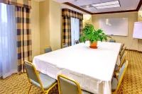 Holiday Inn Express & Suites Greenwood by IHG