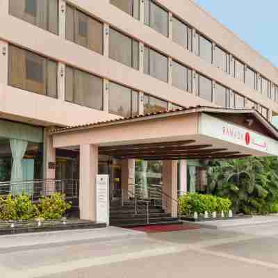 Ramada Plaza by Wyndham Karachi Airport Hotel Hotel Exterior