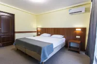 Dzhubga Park Hotel (Former Dzhubga Boarding House)