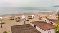 Aqua Resort Hotel - Beach
