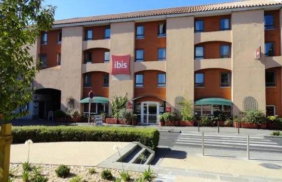 宜必思卡爾卡松中心酒店