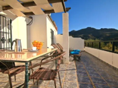 Casas Rurales Los Algarrobales Hoteles en Montecorto