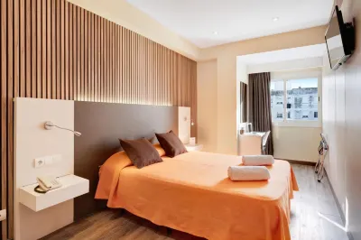 Abelux Hotels in der Nähe von Estació Intermodal