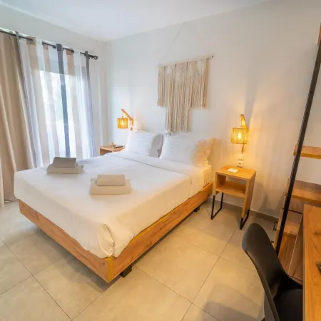 Niso Skiathos
