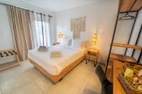 Niso Skiathos Hotels in 