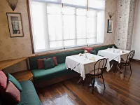 Fleur de Lys - breakfast