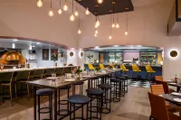 Warwick Denver - Quầy bar