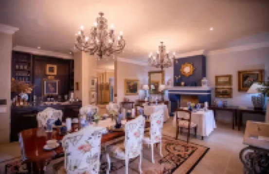 弗朗斯胡克基利馬酒店