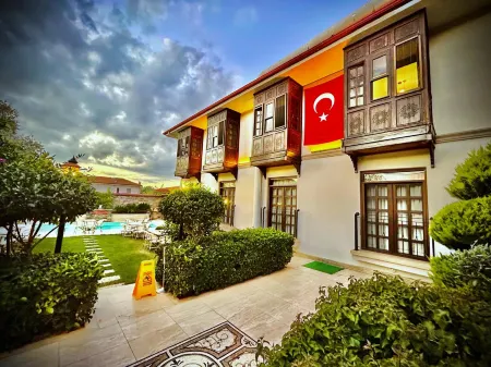 Livia Garden Hotel