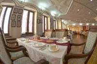 ザルガロンプラザ