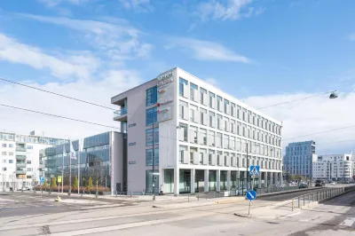 ヒーシ ホテル ヘルシンキ ジェトカサーリ のホテル