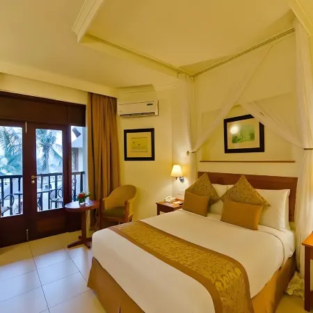 White Sands Resort & Conference Centre