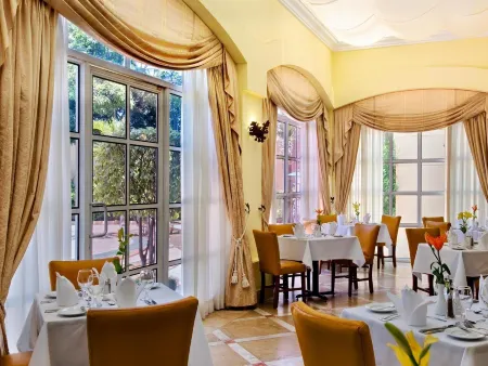 Hilton Princess Managua Отели рядом с Аэропорт Аугусто Сандино