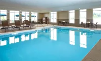 Hyatt Place Lansing East - Pools
