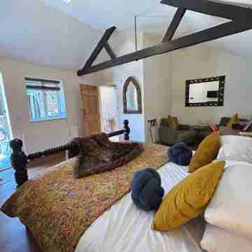 The Prince of Wales Rooms