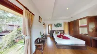 โรงแรมพร้อมสุขบุรี - บ้านพักหลังเล็ก