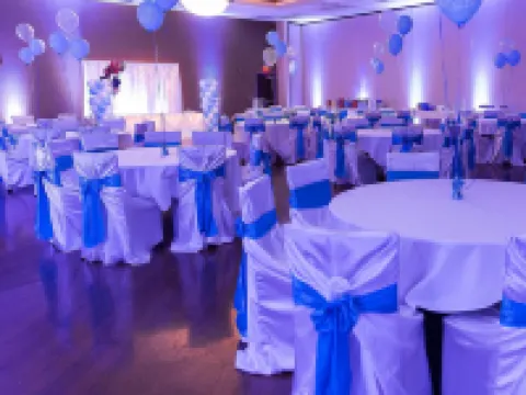 パーク リージェンシー ホテル & カンファレンターサ BW シグネチャー コレクション ブルーミントンのホテル