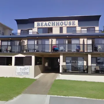 Beach House Mollymook