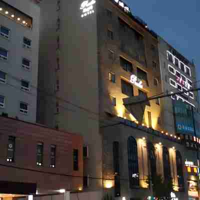 Hound Hotel Changwon Terminal Hotel Exterior