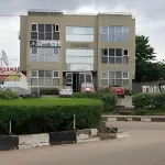 스카이우드 스위트  호텔