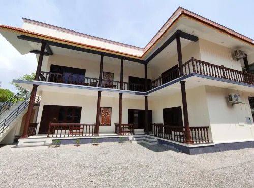 Kayaloram Resort