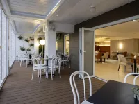 Best Western Newmarket Inn & Suites Hotels near ASB Showgrounds