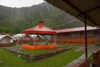 Yamunotri Cottages