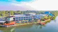 Phuengluang Riverside Hotel Chanthaburi - Mountain view