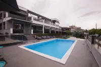 Amalia Center