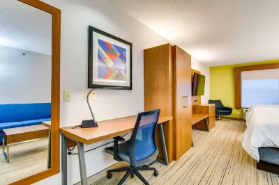 Holiday Inn Express Vincennes