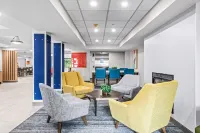 Holiday Inn Express & Suites Carneys Point - Pennsville