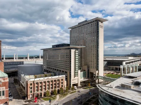 Hyatt Regency McCormick Place Chicago Отели рядом с достопримечательностью «Университет Чикаго»