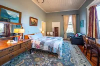 Hawley House Hotels in Hawley Beach