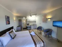 Alatai Holiday Apartments Hotels in Parap