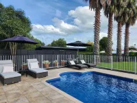 Cedar House - Pools