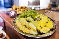 Sure Hotel by Best Western Center - breakfast