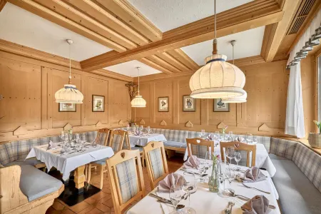 Hotel Auderer Отели рядом с достопримечательностью «Fließer Platte»