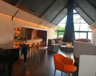 Château Saint-Jean - bars