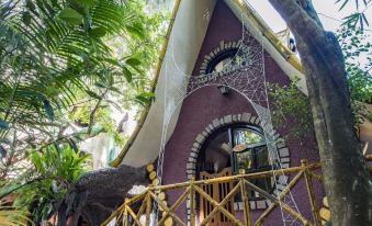 Crazy House